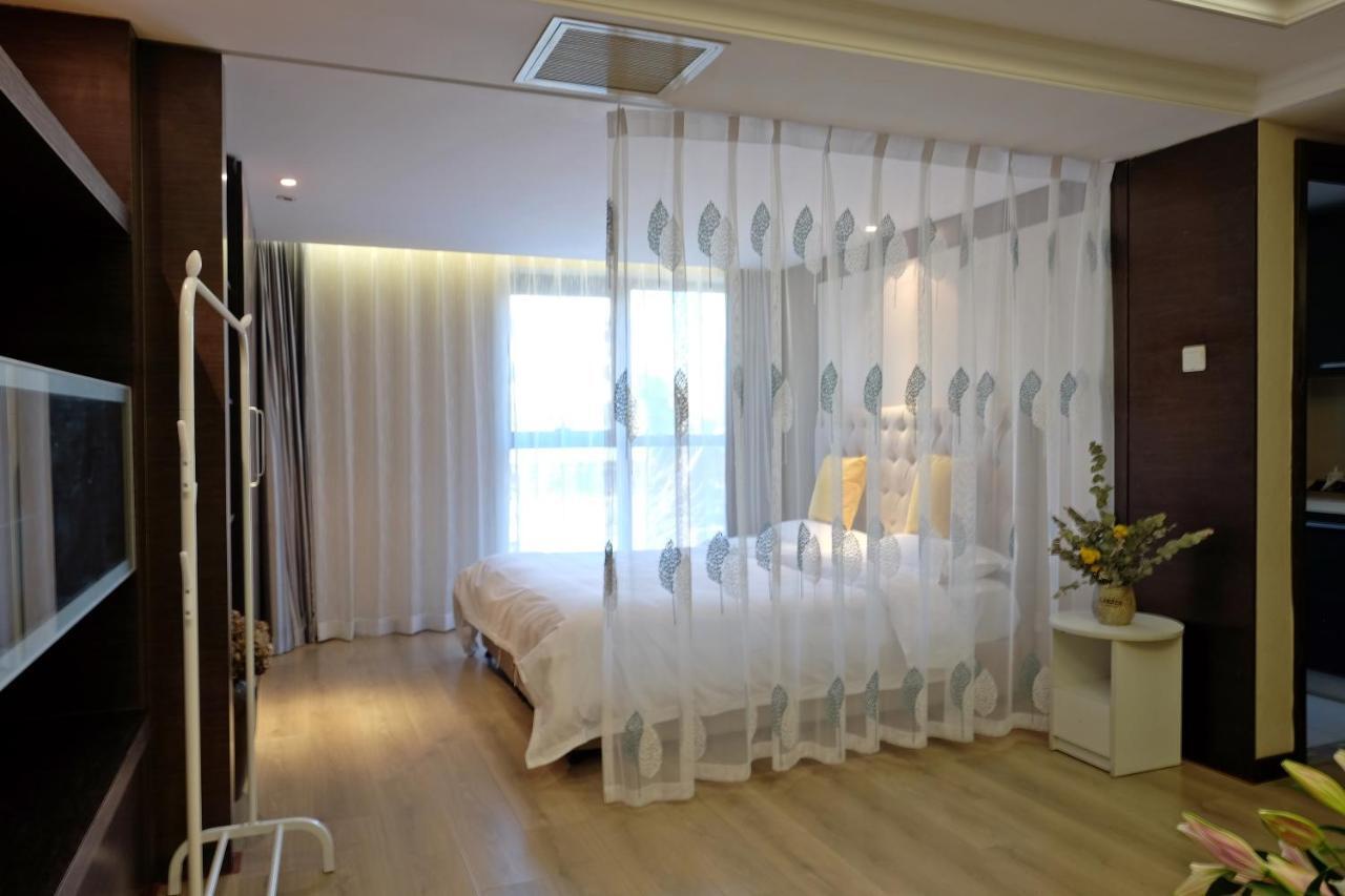 Ring Service 798 Art Zone Peking (Beijing)