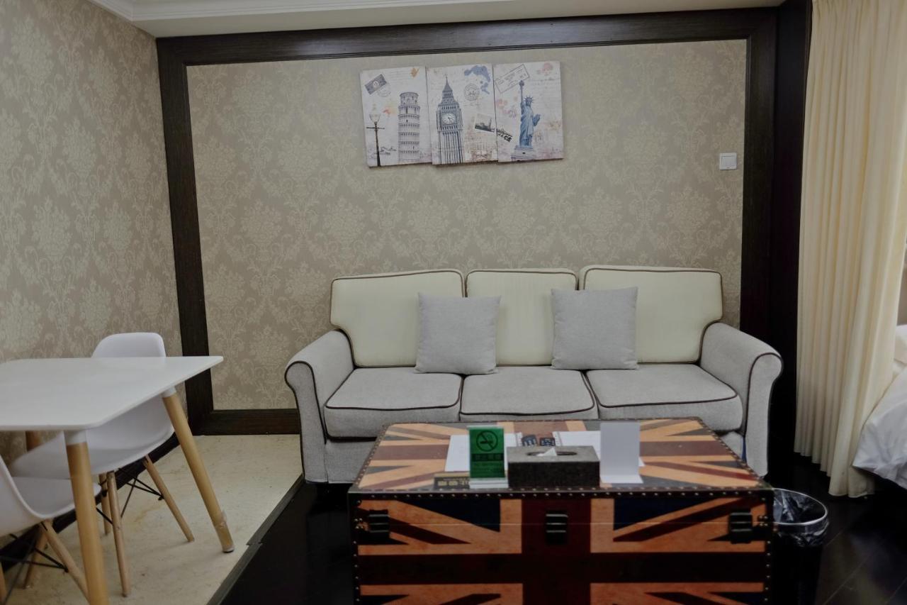 Ring Service 798 Art Zone Apartment